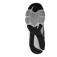 Men's New Balance Footwear in Black/ White. Sku: M990GL6-6E