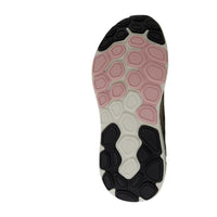 Women's New Balance W1540TG4 Extra Wide in Turtledove/ Silver Moss. Sku: W1540TG4-4E