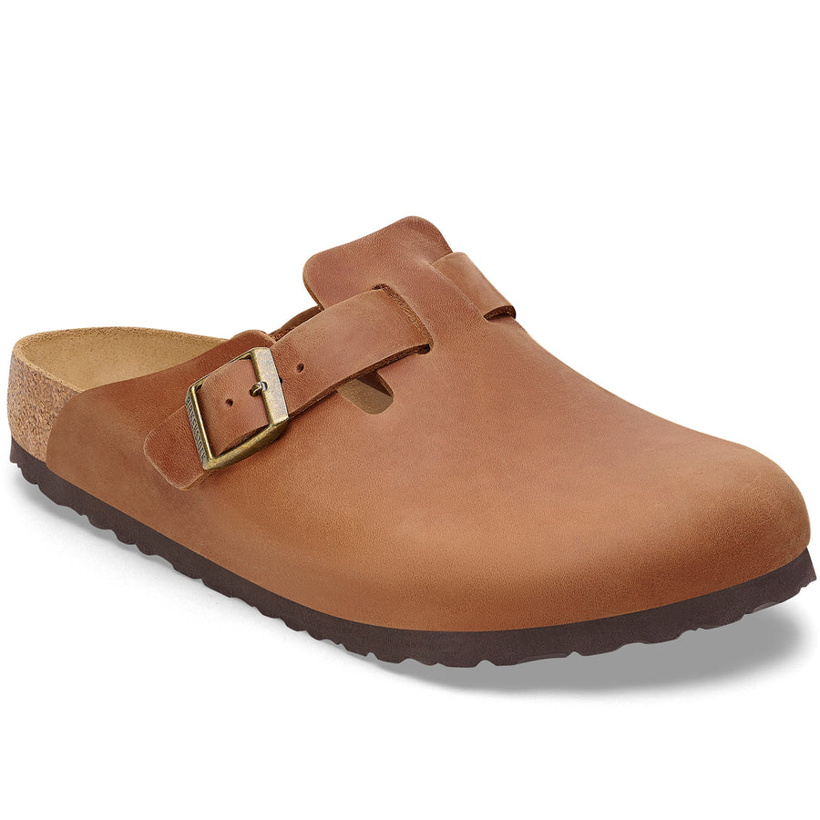 Quarter turn Women's Birkenstock Footwear style name Boston Oiled Narrow in color Cognac. Sku: 1028310