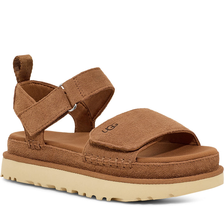 Quarter turn Women's UGG Footwear style name Goldenstar in color Chestnut. Sku: 1136783-CHE