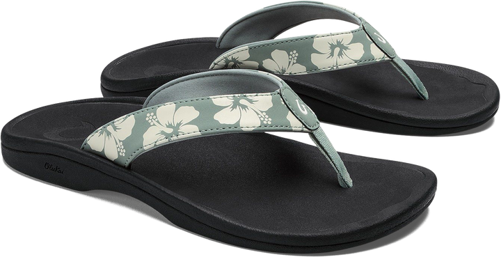 Quarter turn view Women's OluKai Footwear style name Ohana in color Silver Pine/ Pua. Sku: 20110-SPZA