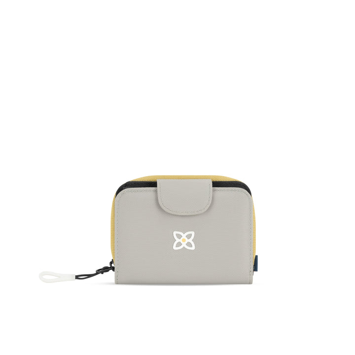 Women's Sherpani Accessories style name Barcelona in color Wasabi Stone. Sku: 25-BARCE07110