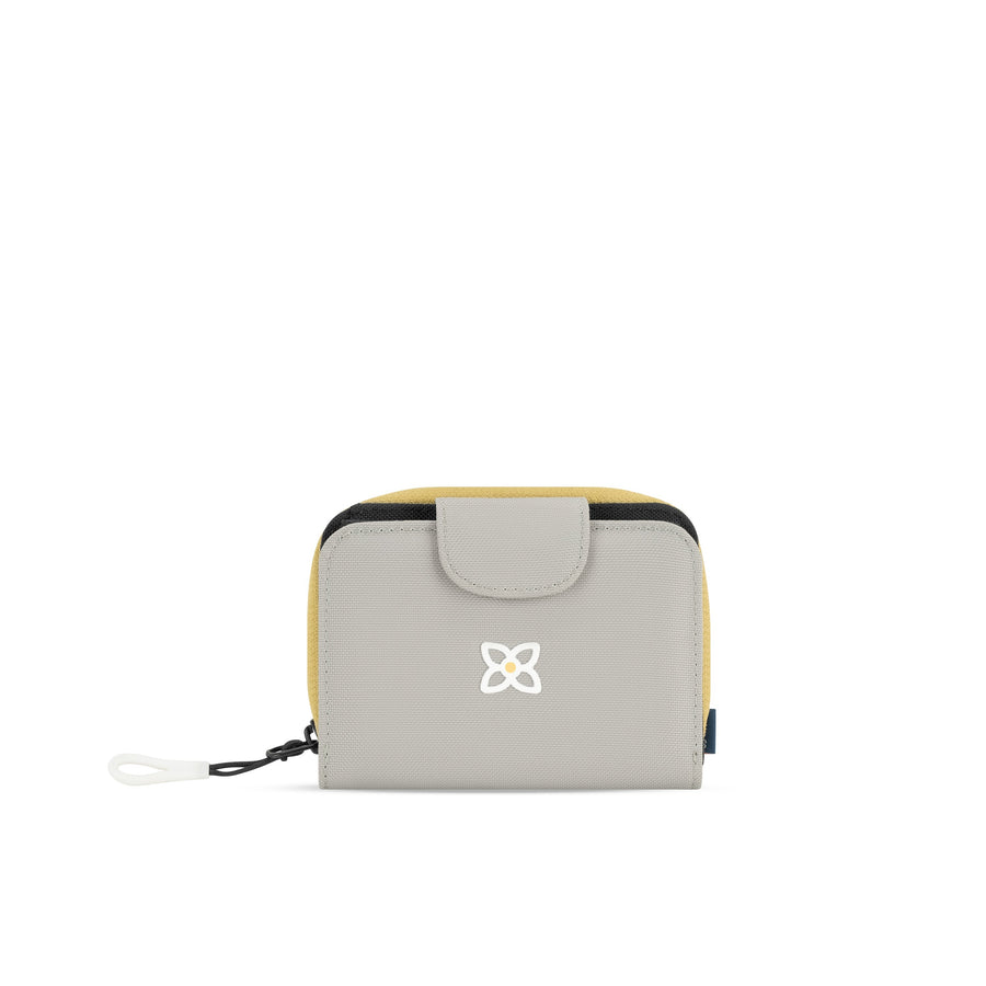 Women's Sherpani Accessories style name Barcelona in color Wasabi Stone. Sku: 25-BARCE07110