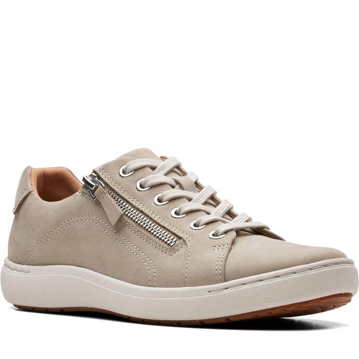 Quarter turn Women's Clarks Footwear style name Nalle Lace Wide in color Stone Nubuck. Sku: 26177360W