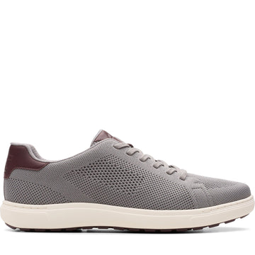 Quarter turn Men's Clarks Footwear style name Mapstone Lace in color Grey Knit. Sku: 26181371