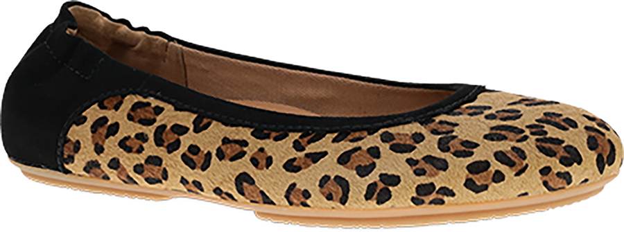 Quarter turn view Women's Dansko Footwear style name Madisen in color LPRD HCALF. Sku: 5706080300