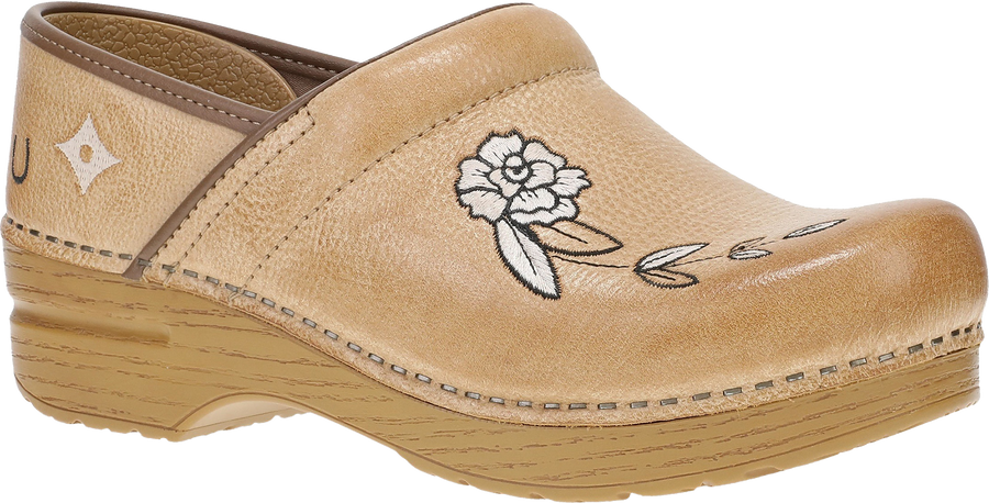 Quarter turn view Women's Dansko Footwear style name Jenny Earl Clog in color HONEY DIST. Sku: 619581464