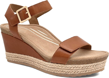 Quarter turn view Women's Aetrex Footwear style name Sydney in color Cognac. Sku: EW718