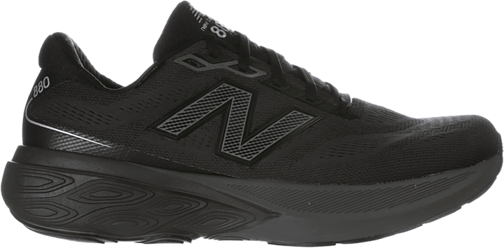 Quarter turn view Men's New Balance Footwear style name 880 V15 GTX Wide in color BLK/CRO. Sku: M880GB15-2E