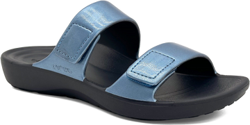 Quarter turn view Women's Aetrex Footwear style name Kaia in color Blue Pearl. Sku: ST9319