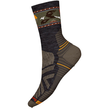 Quarter turn Men's Smartwool Sock style name Light Cushion Soaring Mid Crew in color Charcoal. Sku: SW002737003