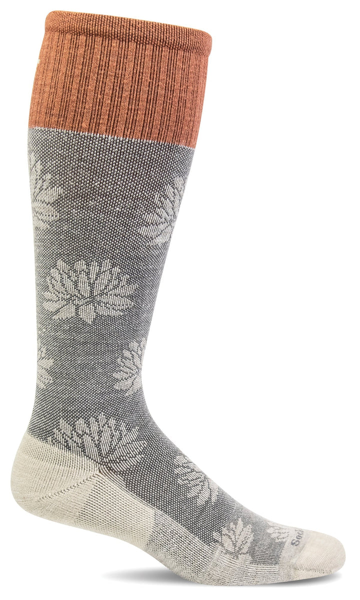 Women's Sockwell Socks style name Lotus Lift in color Barley. Sku: SW109W-040