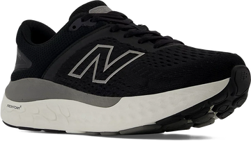 Women's New Balance 1540 V4 Wide in Black/ White. Sku: W1540BK4-D