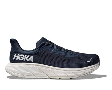 Quarter view Men's Hoka Footwear style name Arahi 7 in color Opc. Sku: 1147850OPC