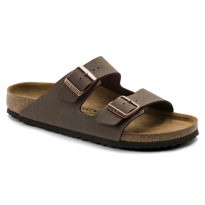 Unisex Birkenstock Arizona Birkibuc Regular in Mocha. Sku: 151181
