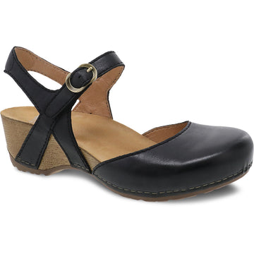 Quarter view Women's Footwear style name Tiffani in color Black Milled. SKU: 1710-501600