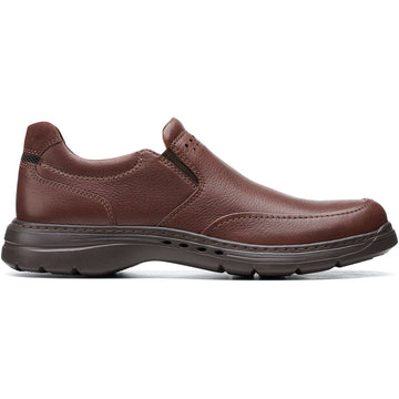 Men's Clarks Footwear in Mahogany Tumble. Sku: 26151784