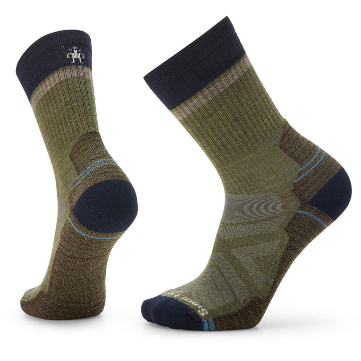 Quarter view Men's Smartwool Sock style name Hike Light Cushion Wind Trail Crew color Winter Moss. Sku: SW001896K18