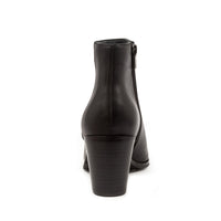 Rear view Women's Ziera Footwear style name Luck in Black Leather. Sku: ZR10253BLALE