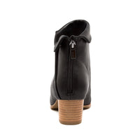 Rear view Women's Ziera Footwear style name Grale in Black Leather. Sku: ZR10287BLALE